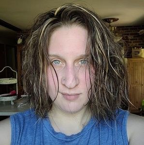 Meet your Posher, Gina